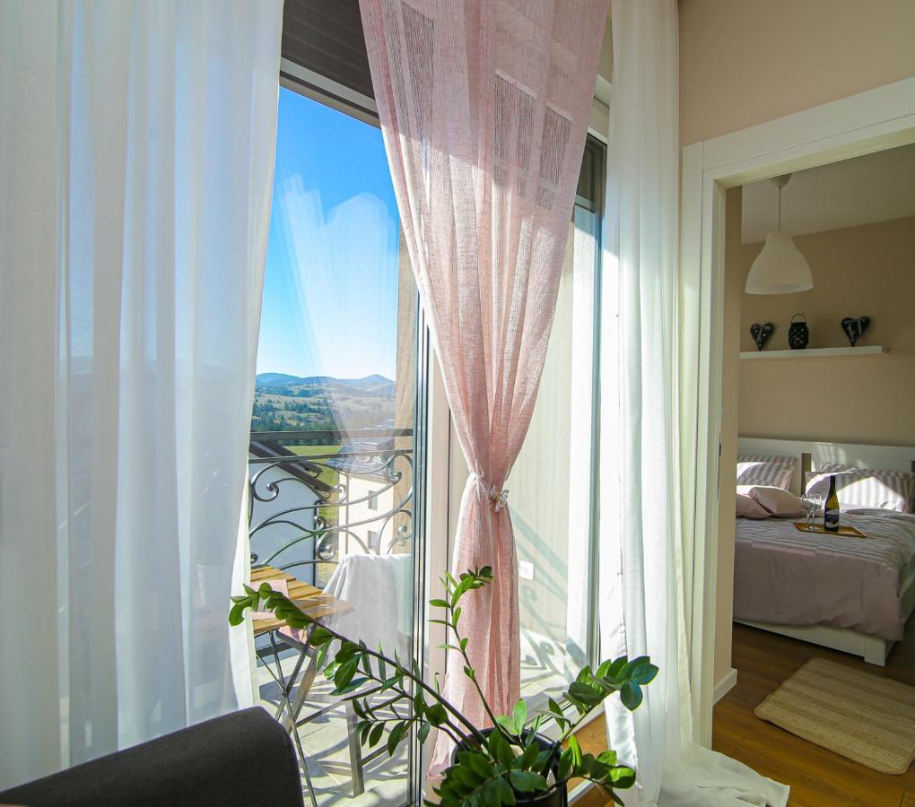 Narcis 17 - Novonamesteni Apartman Sa Prelepim Pogledom Na Tornik 兹拉蒂博尔 外观 照片