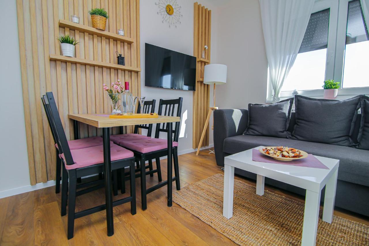 Narcis 17 - Novonamesteni Apartman Sa Prelepim Pogledom Na Tornik 兹拉蒂博尔 外观 照片