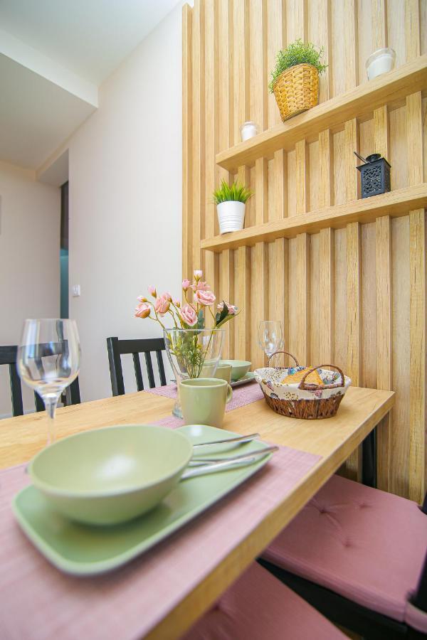 Narcis 17 - Novonamesteni Apartman Sa Prelepim Pogledom Na Tornik 兹拉蒂博尔 外观 照片