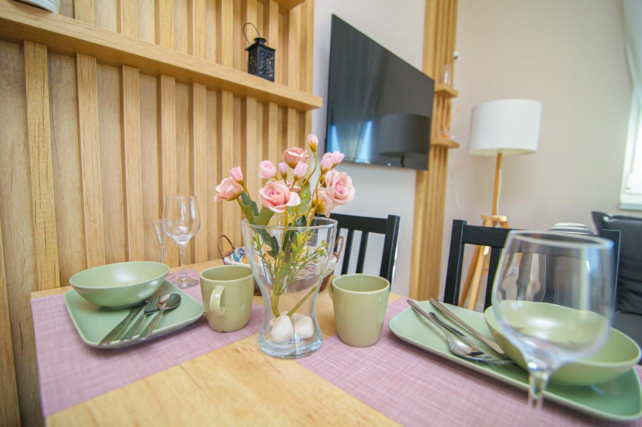 Narcis 17 - Novonamesteni Apartman Sa Prelepim Pogledom Na Tornik 兹拉蒂博尔 外观 照片