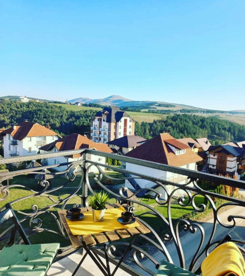 Narcis 17 - Novonamesteni Apartman Sa Prelepim Pogledom Na Tornik 兹拉蒂博尔 外观 照片